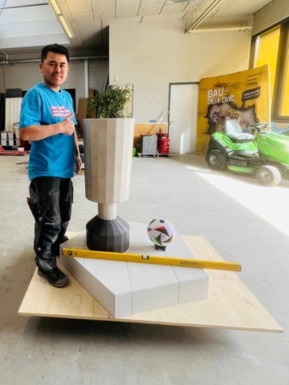 360x480 9 Fliesen Platten Mosaikleger Meister Meisterstuecke Meisterwerke GIGA Line Interbau Blink