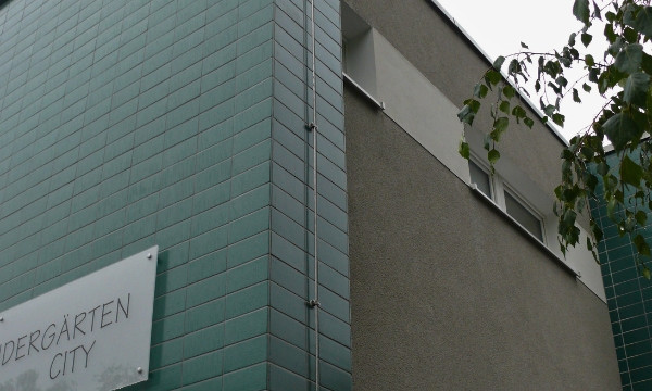 600x600 3 Kita Berlin Lynarstrasse Spaltplatten Fassaden Interbau Blink
