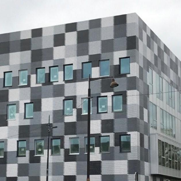 1200x630 1 Mediacampus Ile de Nantes Frankreich 2017 Variocolor Fassade Interbau Blink
