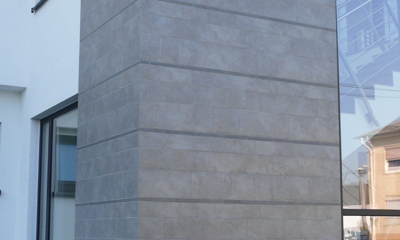 34_Interbau_Blink_Fassade_Hauptstrasse_Ransbach_Baumbach