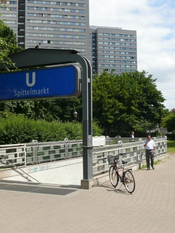 600x800 3 Spittelmarkt U Bahnhof Berlin Deutschland 2010 Historische Nachbildungen Interbau Blink