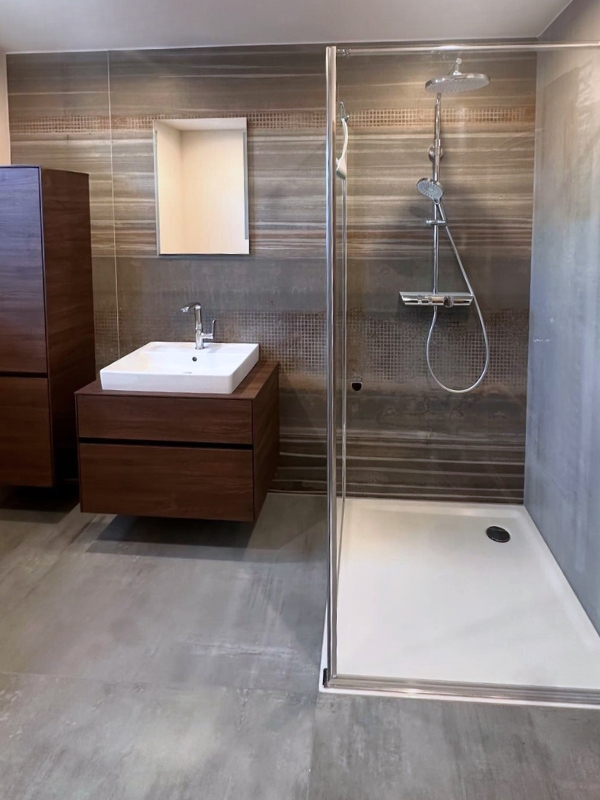 600x800 01 Seahouse Beach Cleveland Steel Grey Achim Schuessler