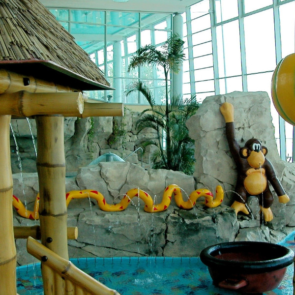600x800 Meersburg Therme Deutschland 2