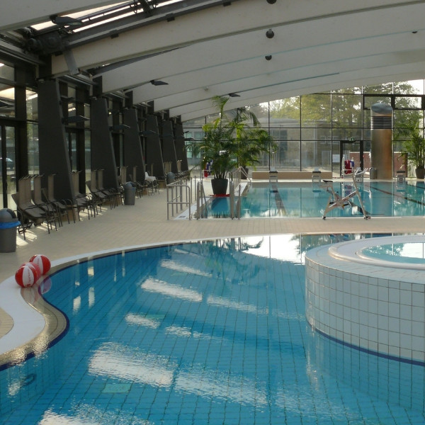 600x800 Kelsterbach Deutschland 2
