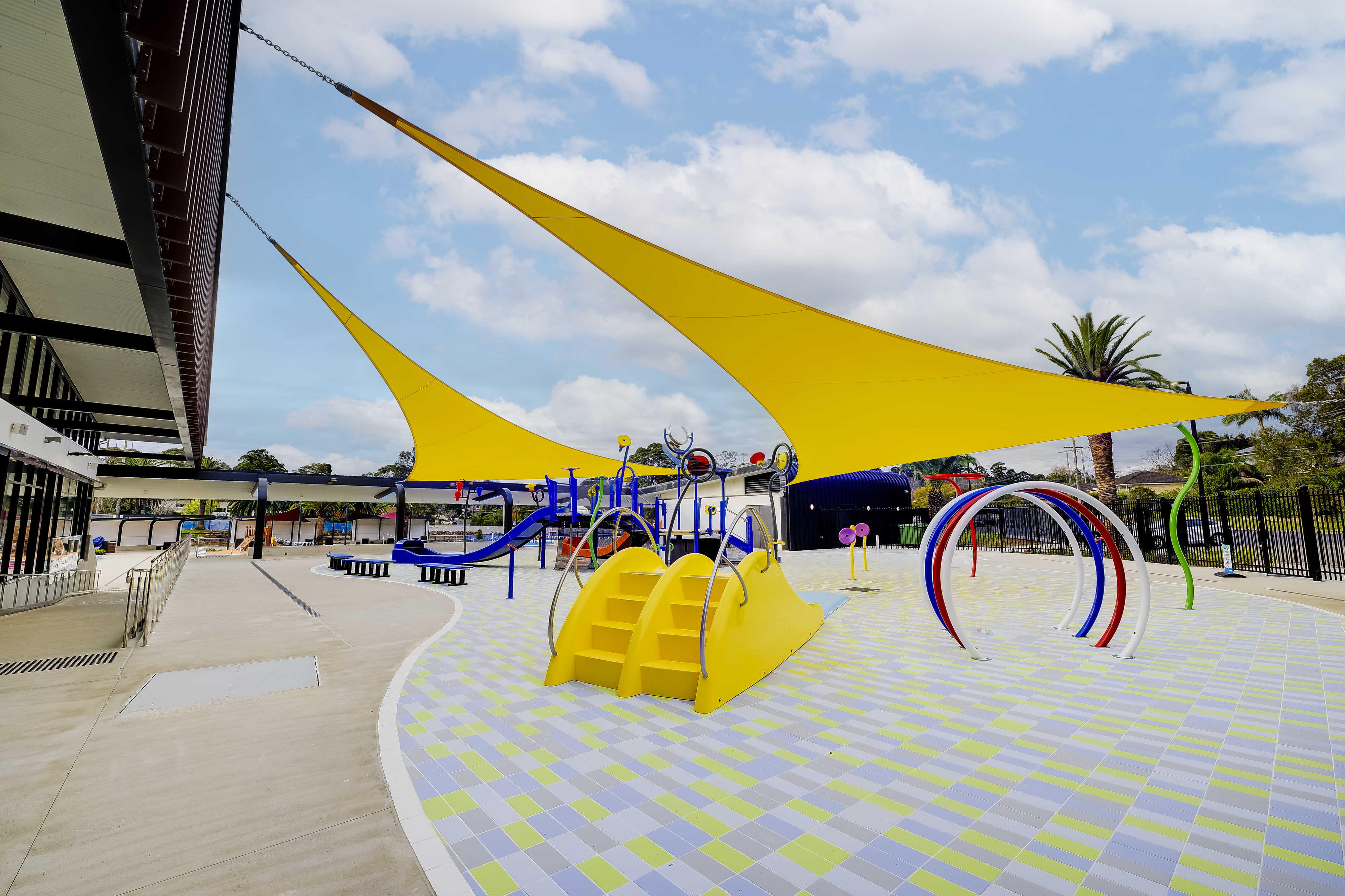 waves splash pad 2